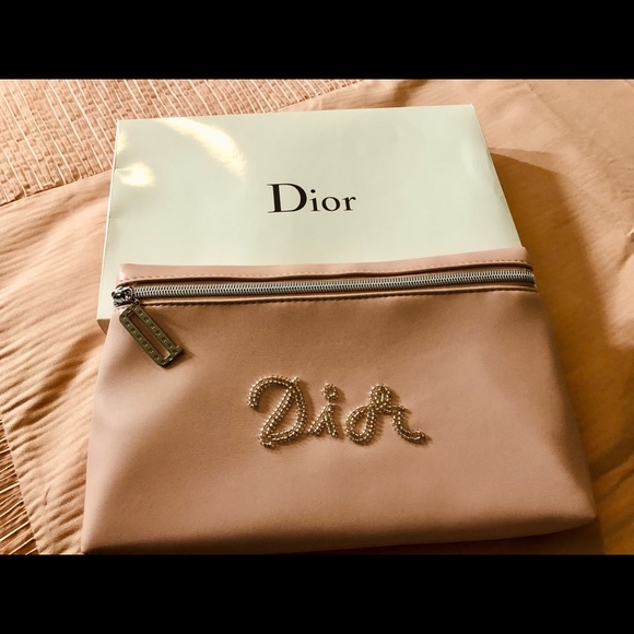 NWB Dior Light Pink Cosmetic bag beauty💕 - Picture 2 of 8